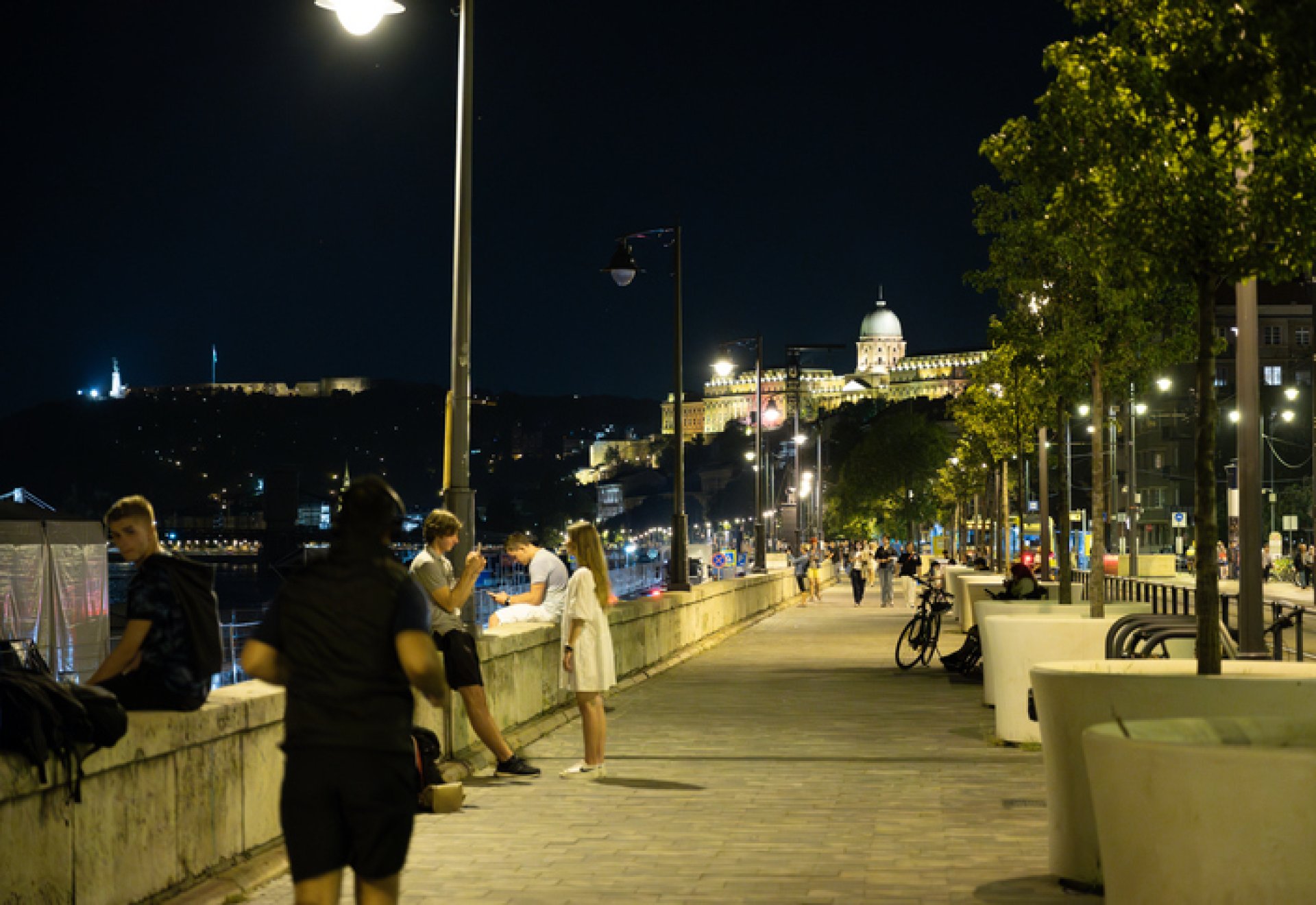 Summer Evening Walks in Budapest: 5 Routes You'll Fall in Love With Summer Evening Walks in Budapest: 5 Routes You'll Fall in Love With